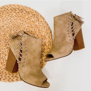 Indigo rd. Lace Side Tassel Tan Suede Heeled Booties - Size 7.5